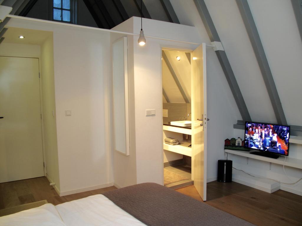Sleep In Amsterdam B&B Room photo