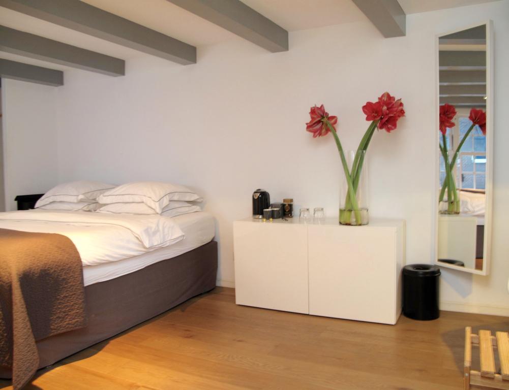 Sleep In Amsterdam B&B Room photo