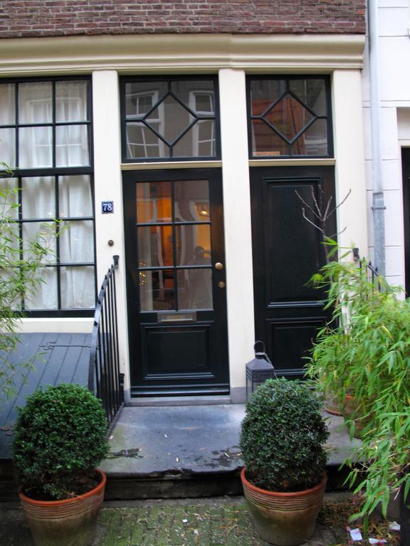 Sleep In Amsterdam B&B Room photo